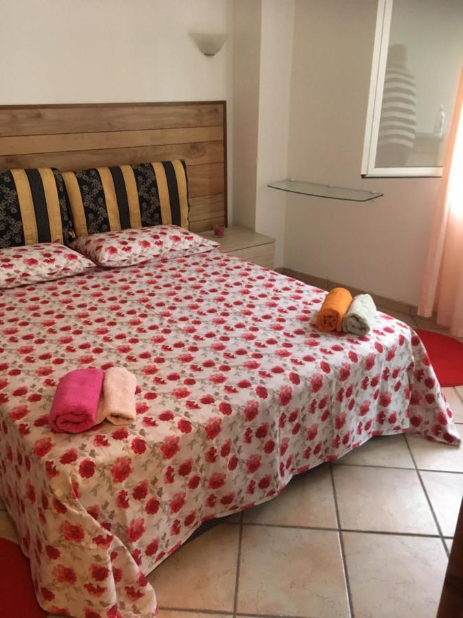 Ferienwohnung A' Ca' De Giuli' Badalucco Exterior foto